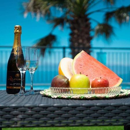 Villa Rosa With Private Pool By Hr Madeira リベイラ・ブラーヴァ エクステリア 写真